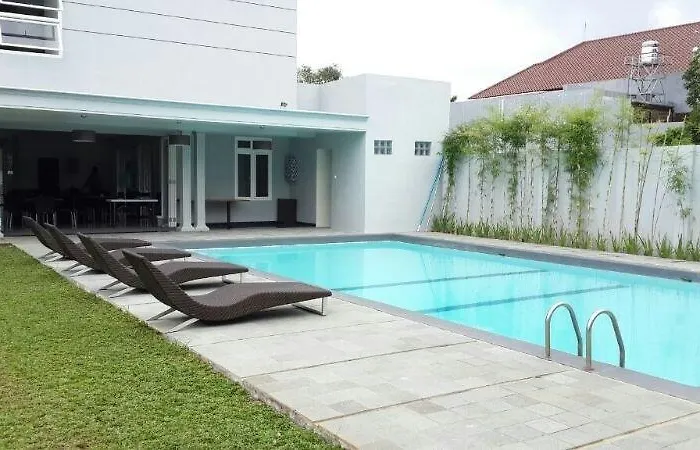 Sisingamangaraja Guest House